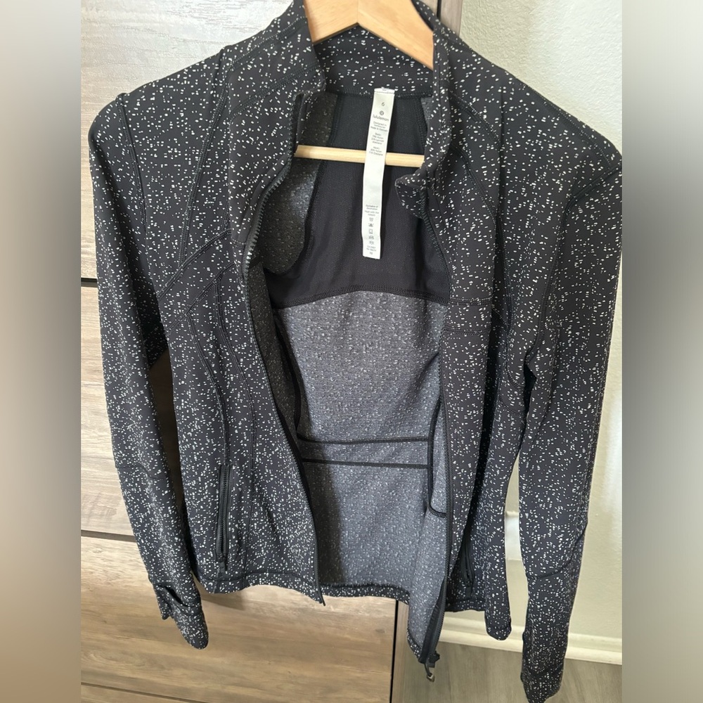 Good condition Black and white Jacket
